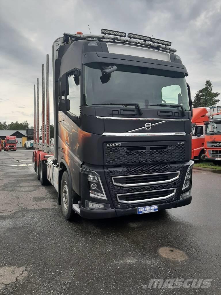Volvo FH 16 Timber trucks