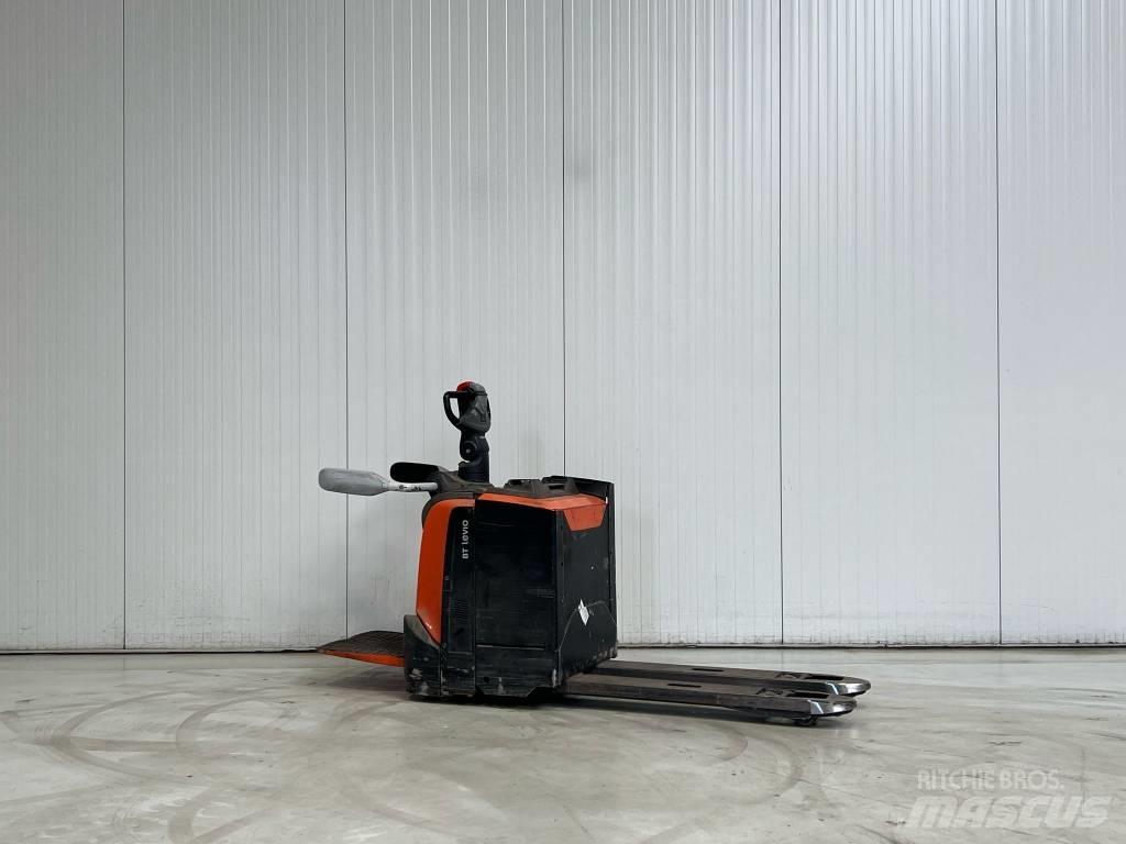 BT LPE250 Low lifter with platform