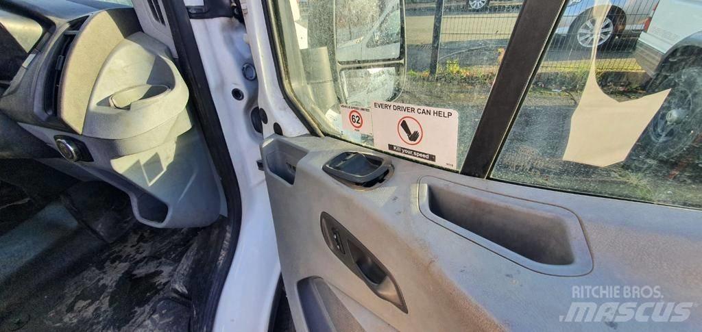 Ford Transit 350 Panel vans