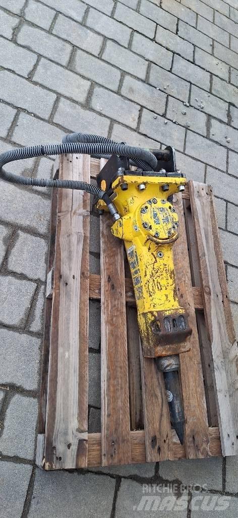 Epiroc SB 152 Hammers / Breakers