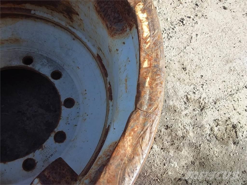 Valmet 890 20x26,5 Tyres, wheels and rims