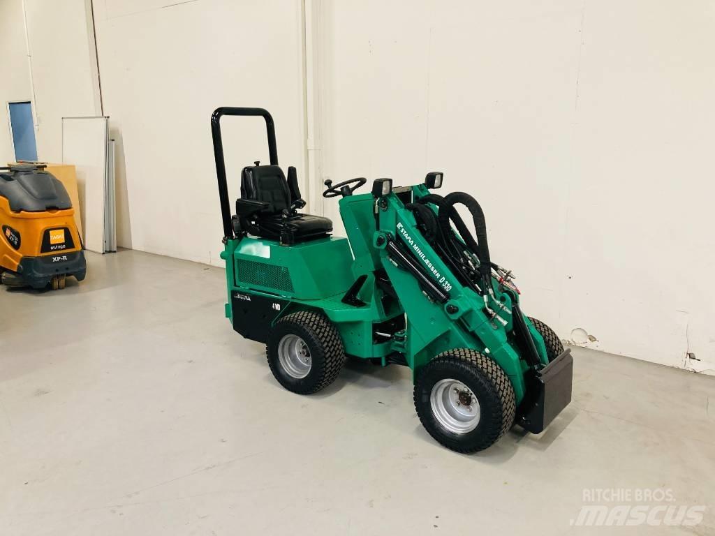 Stama D330 Mini loaders