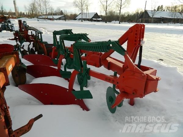 Fraugde 3 Conventional ploughs