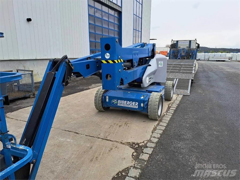 JLG E450AJ Articulated boom lifts