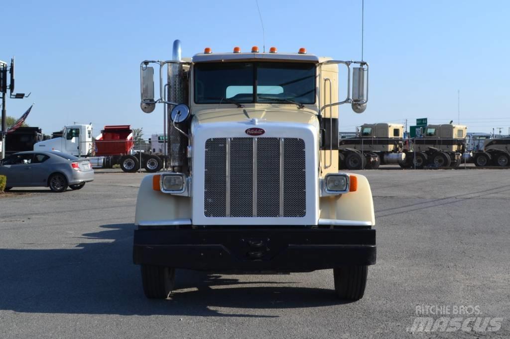 Peterbilt 367 Tractor Units
