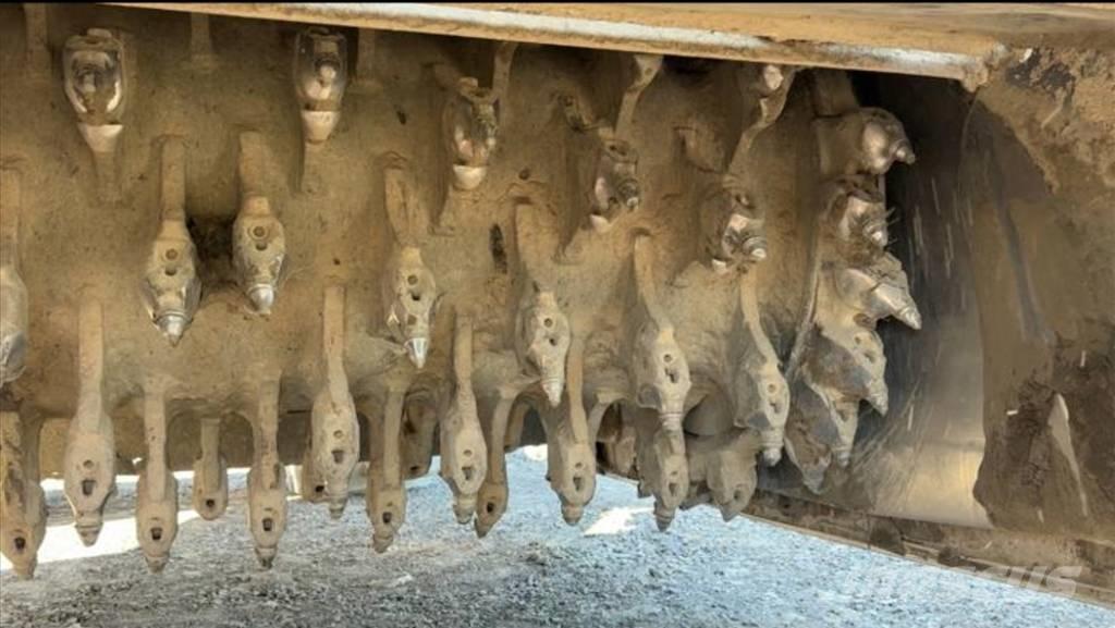 Wirtgen WR 240i Asphalt recyclers