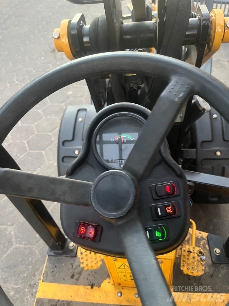 Gehl AL 140 Mini loaders
