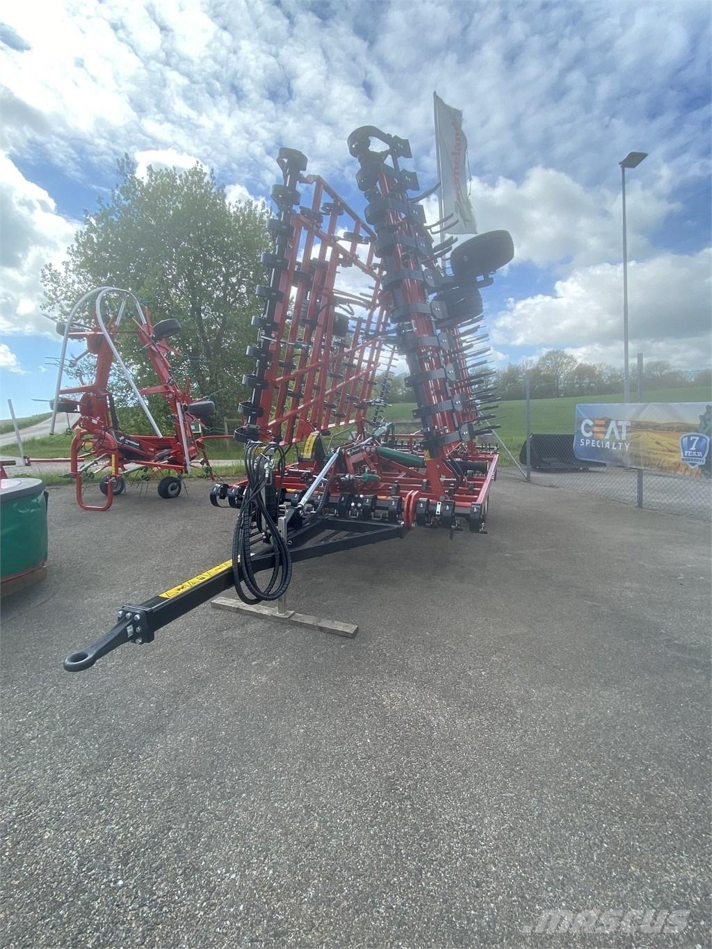 Kverneland Tiger 800 Power harrows and rototillers