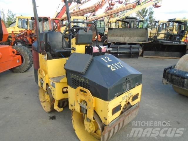 Bomag BW 900-2 Twin drum rollers