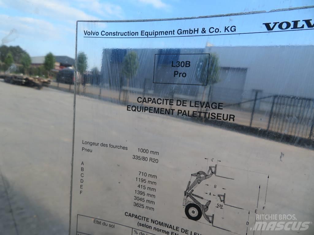 Volvo L30B / L35B Cabins and interior
