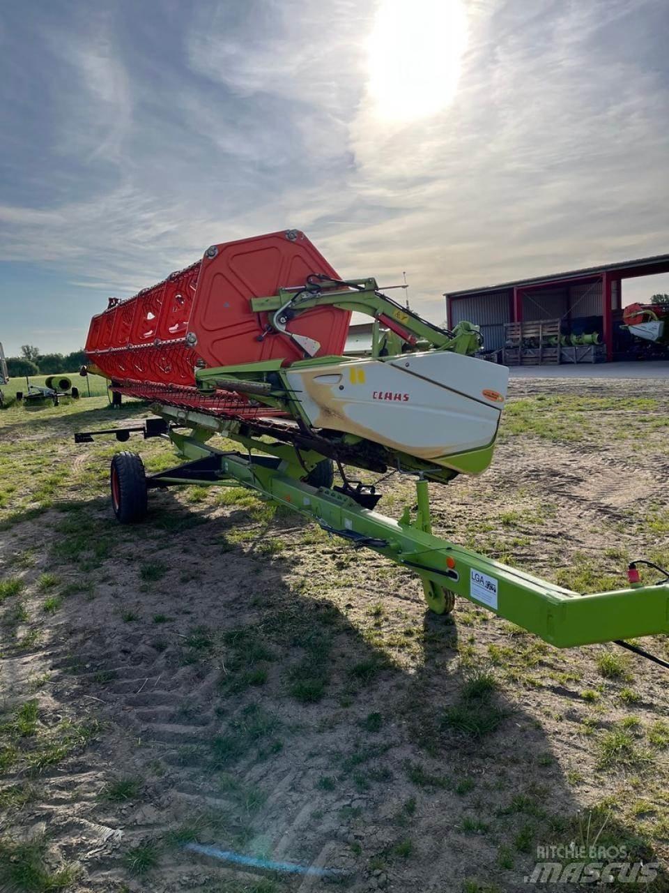 CLAAS Lexion 650 Combine harvesters