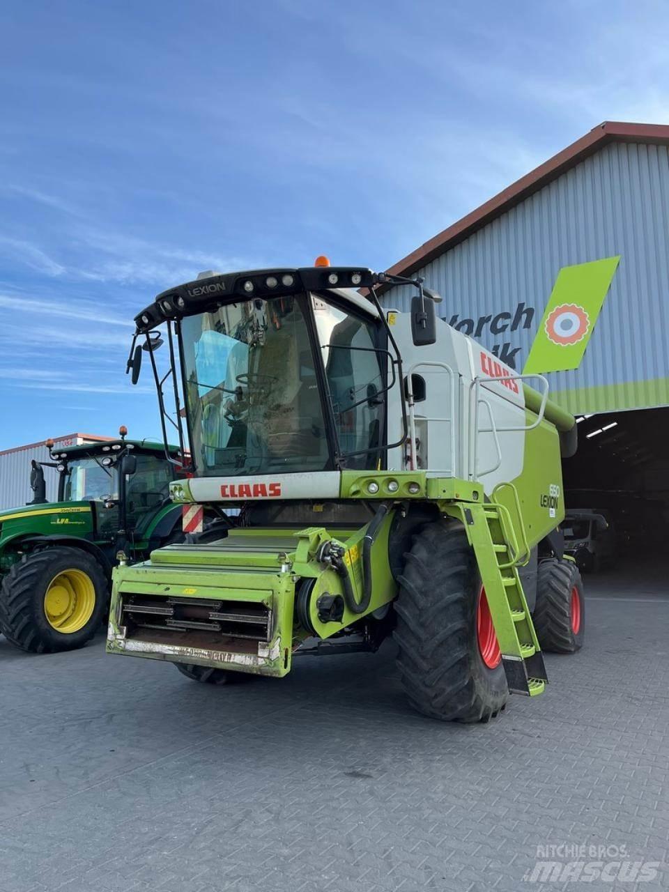 CLAAS Lexion 650 Combine harvesters