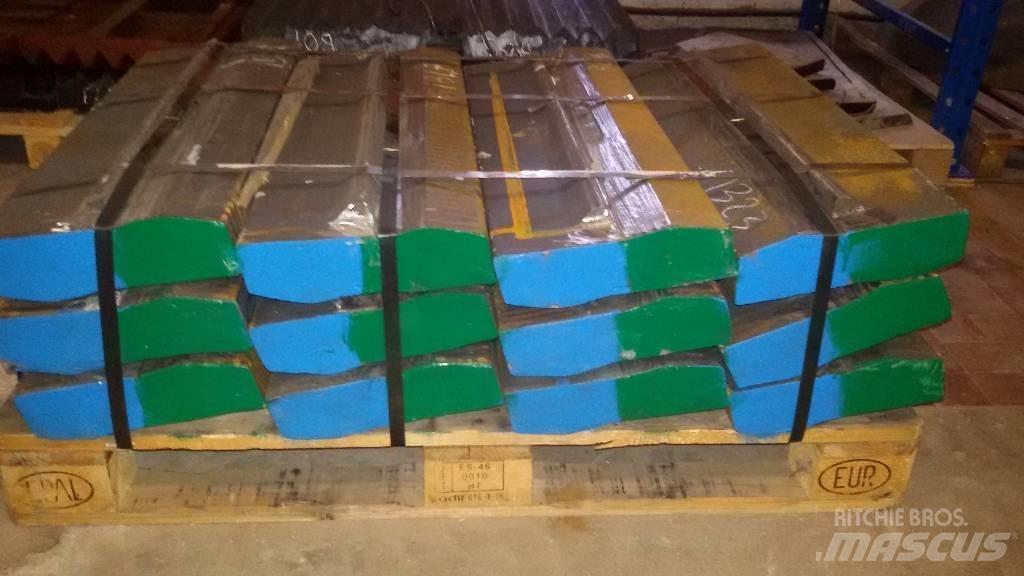 Rubble Master RM80 Crushers