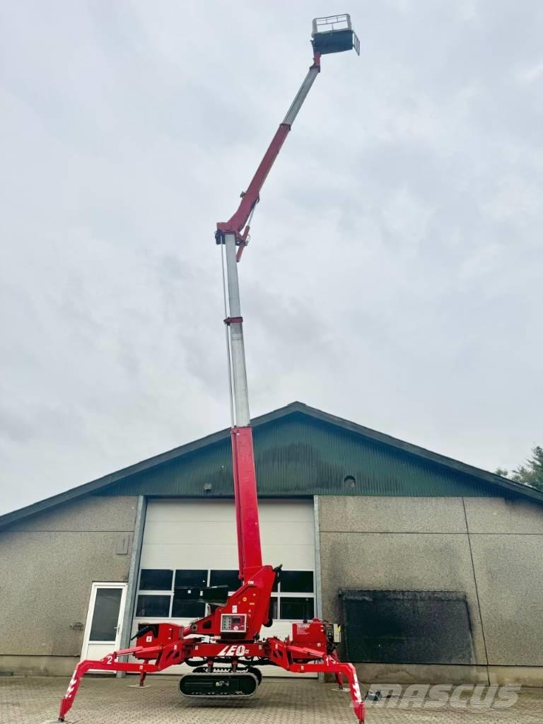 Teupen LEO 23GT Compact self-propelled boom lifts