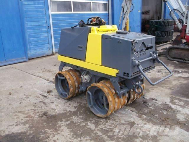 Bomag BMP 851 Plate compactors