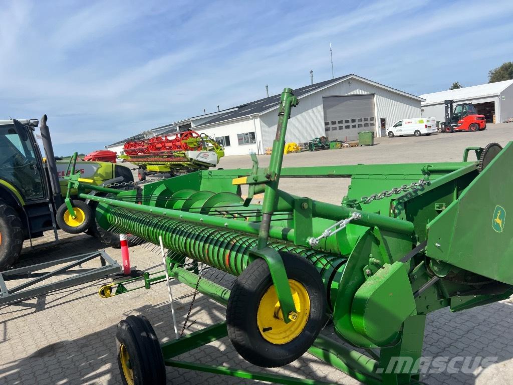 John Deere Pickup Combine harvester accessories