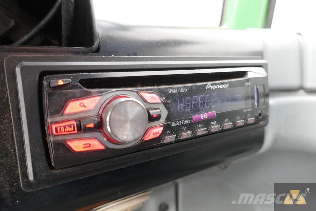 John Deere 1270E Harvesters