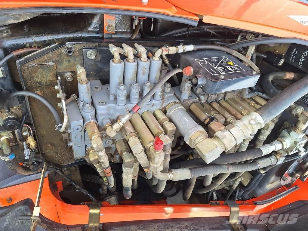 Kubota KX080 Midi excavators  7t - 12t