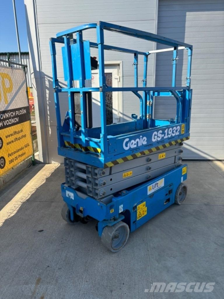 Genie GS 1932 Scissor lifts