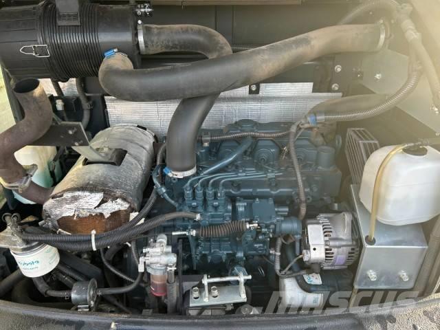 Kubota R 082 Wheel loaders