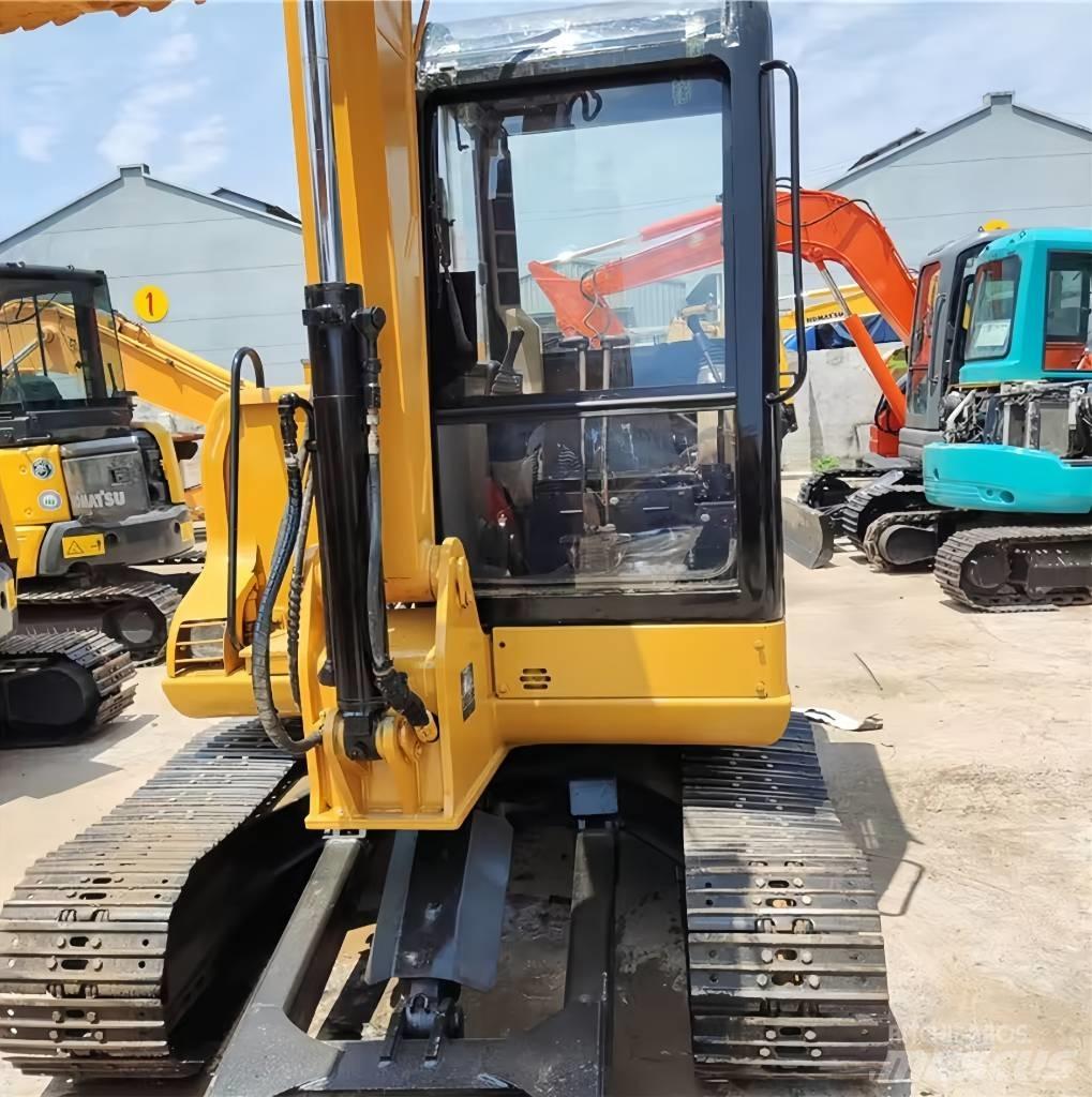 CAT 306 Mini excavators < 7t (Mini diggers)