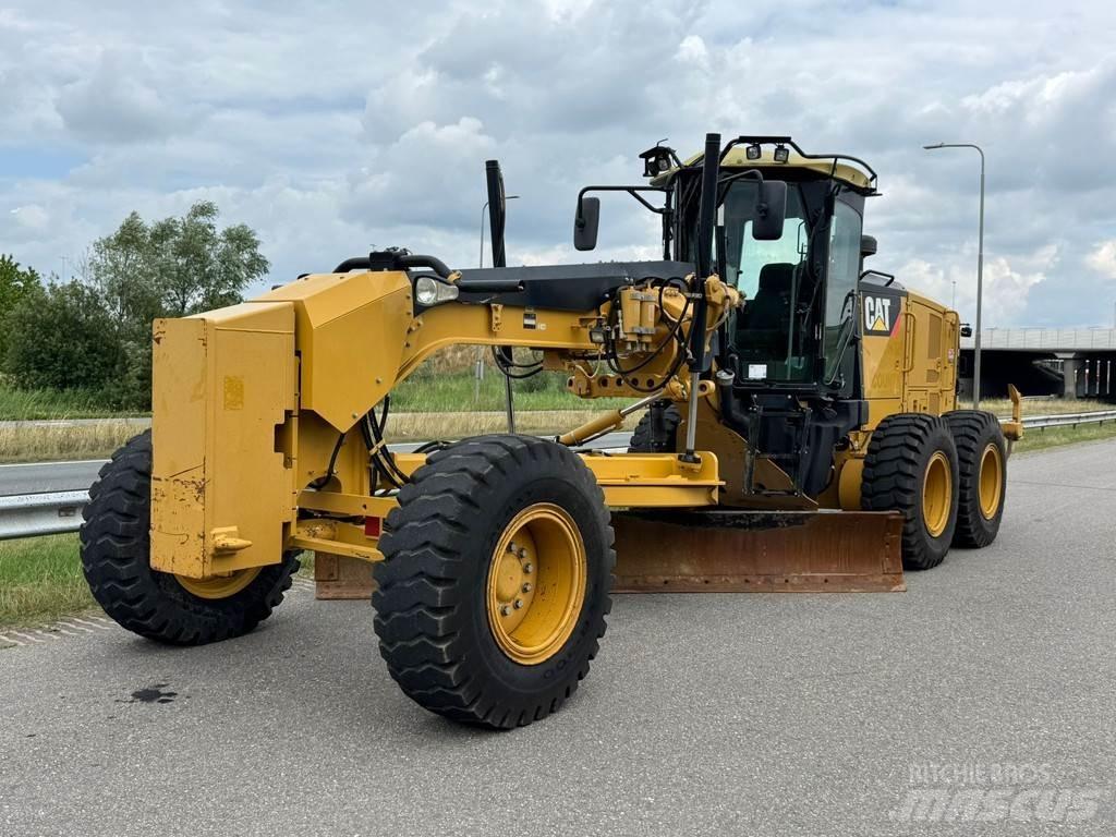 CAT 140M2 Graders
