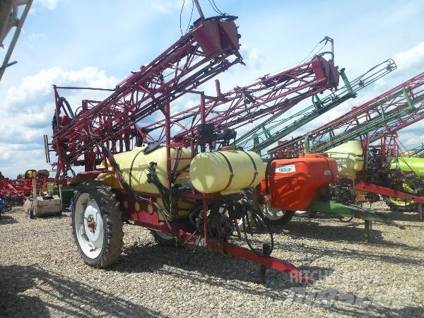 Hardi 2500 Sprayer fertilizers
