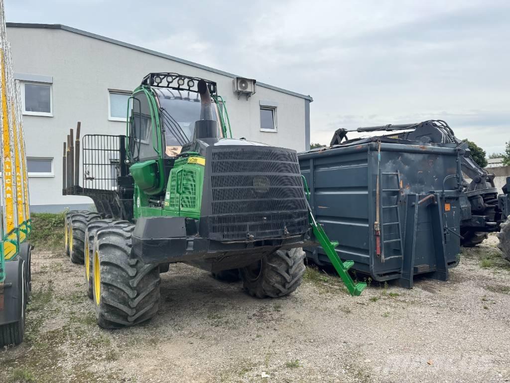 John Deere 1510 G Forwarders