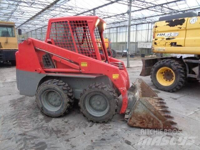 Bobcat S130 Skid steer loaders