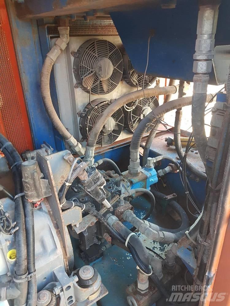 PTC 7 HF4 Vibratory pile drivers