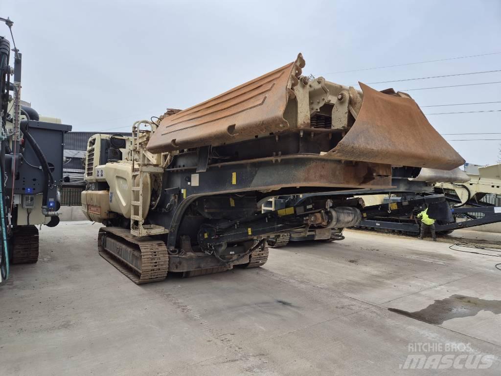Metso LT 1213 Crushers