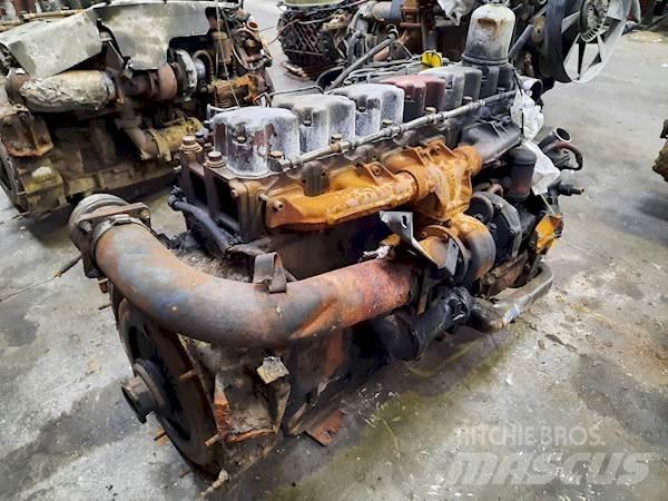 Renault 6 CILINDER Engines
