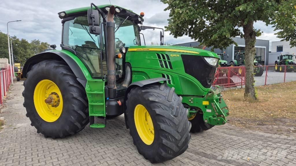 John Deere 6210 R Tractors