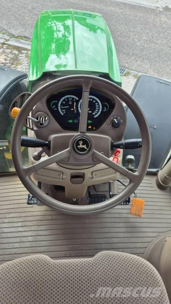 John Deere 6210 R Tractors