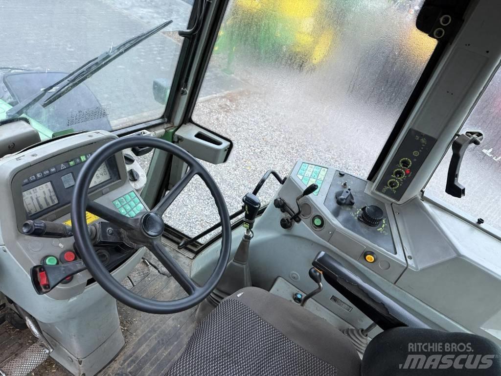 Fendt Favorit 818 Tractors