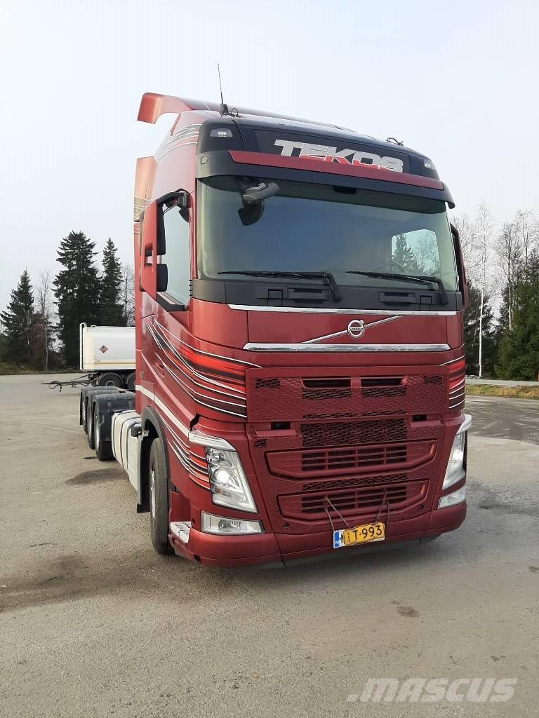 Volvo FH 13 Chassis Cab trucks