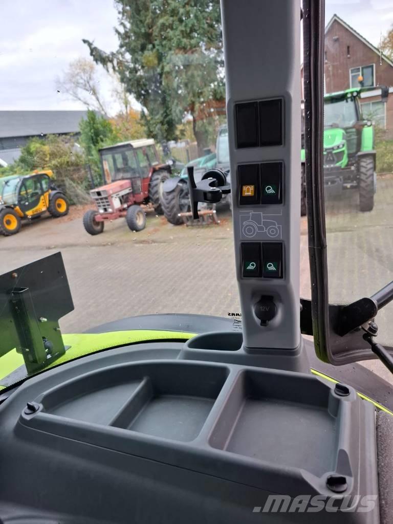 CLAAS Arion 410 Tractors