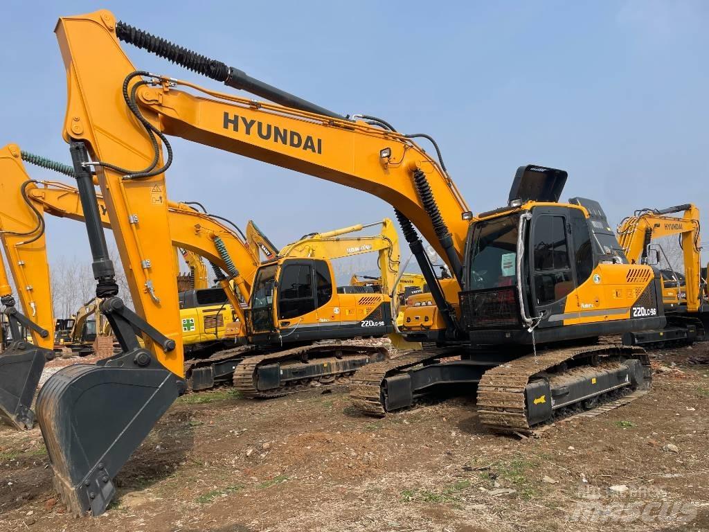 Hyundai 220 Crawler excavators