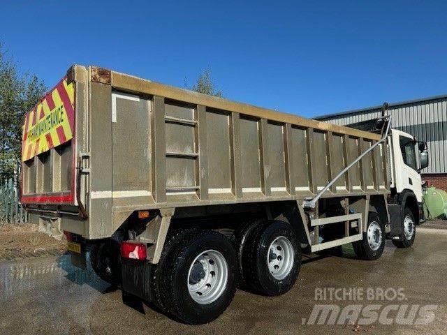 Scania P 410 Tipper trucks