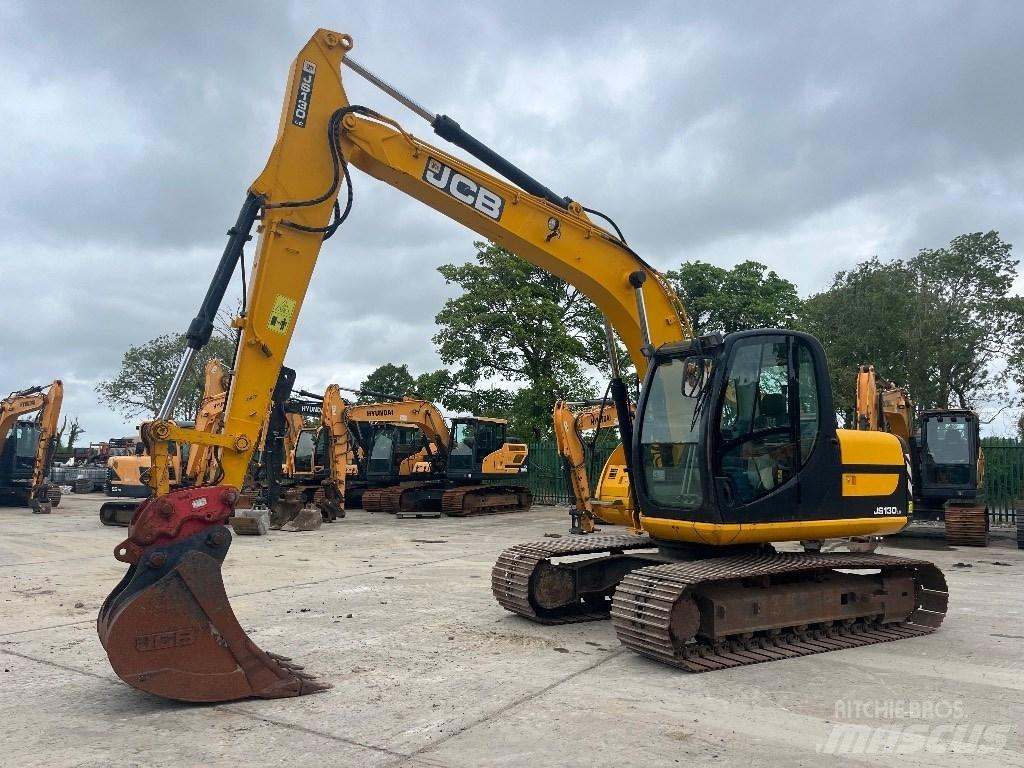 JCB JS 130 Crawler excavators