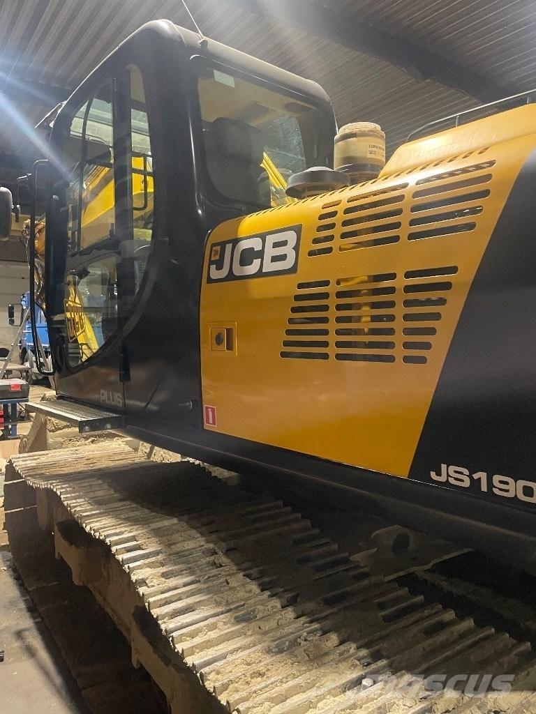 JCB JS 190 LC Crawler excavators