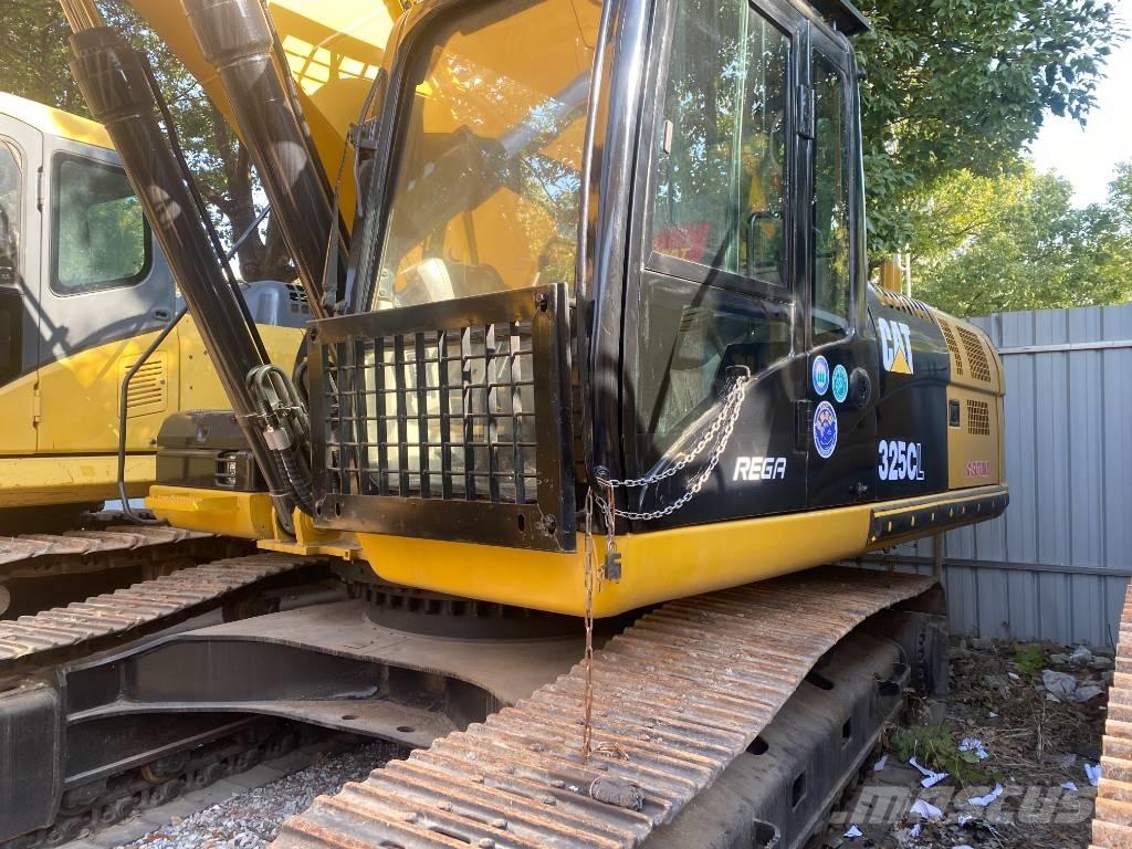 CAT 325 CL Crawler excavators