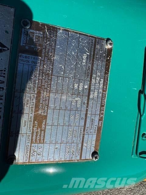 Komatsu FG 70 Reach trucks