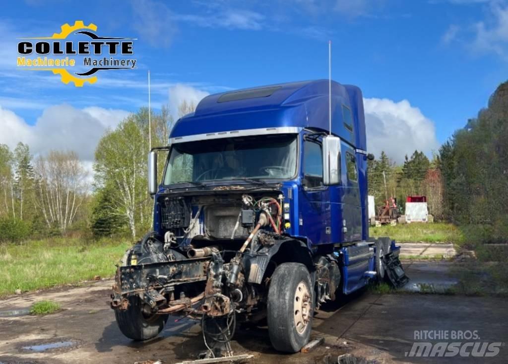 Volvo VNL 64 Tractor Units