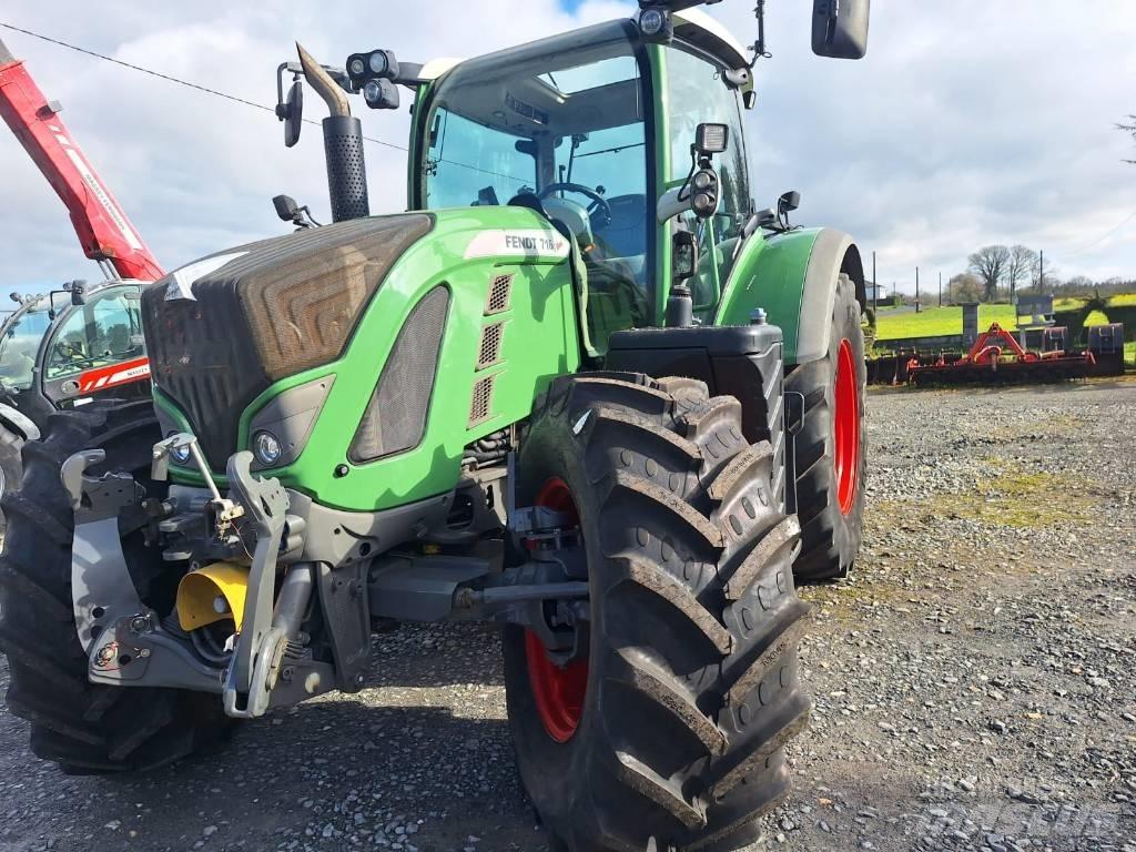 Fendt 716 Tractors
