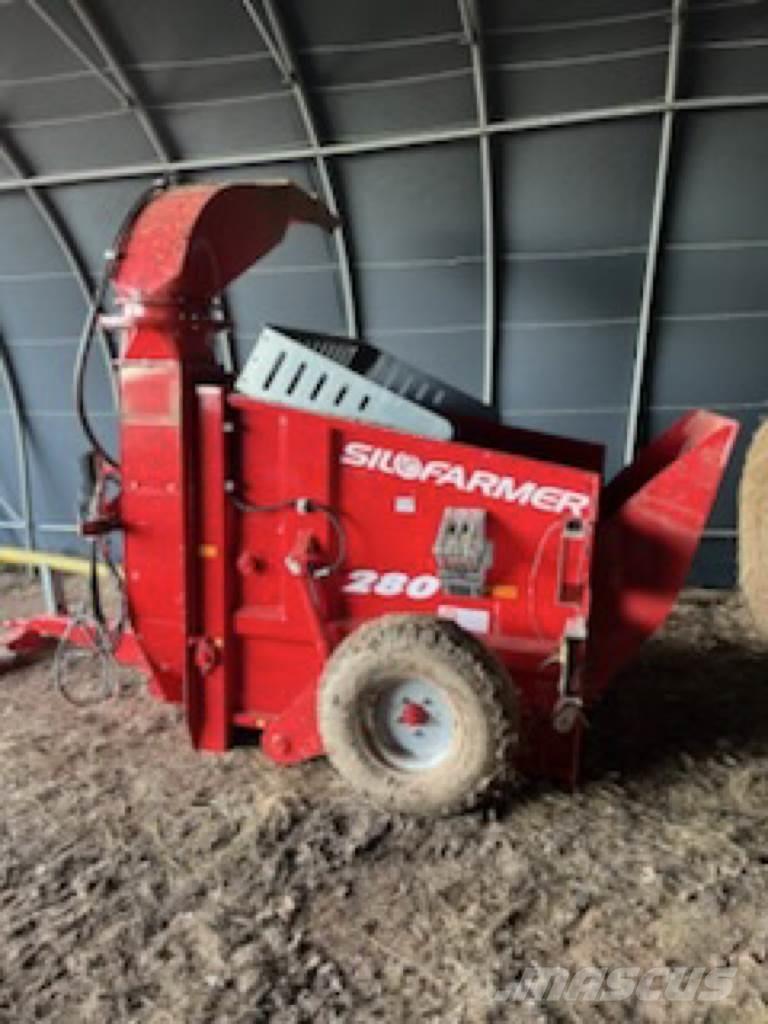 Silofarmer P 280 Bale shredders, cutters and unrollers