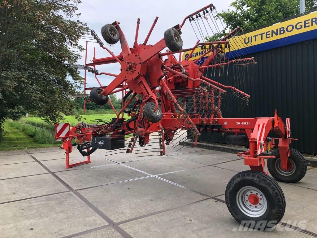 Kuhn GA 8521 Windrowers
