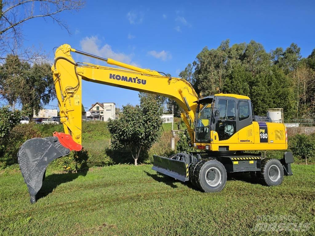 Komatsu PW 180-7 Wheeled excavators