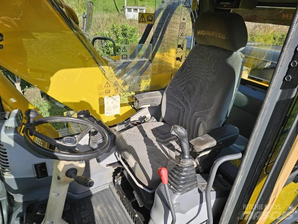 Komatsu PW 180-7 Wheeled excavators