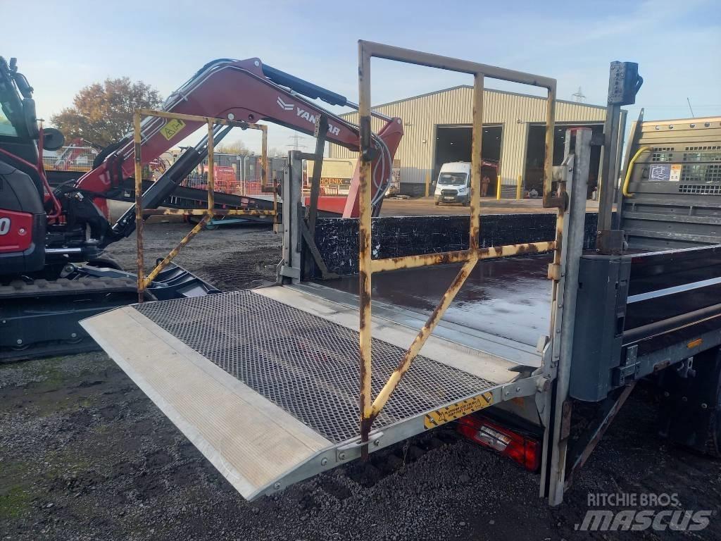 Ford Transit 350 Flatbed / Dropside trucks